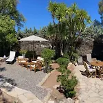 Les Alizes Côté Jardin Proche Bord De Villa *