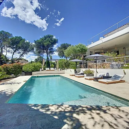 Villa LES ALIZES Côté jardin - Bord de mer Villa *