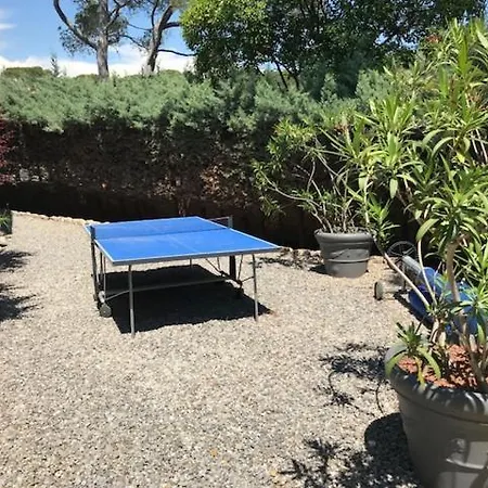 Villa Les Alizes Côté Jardin Proche Bord De *